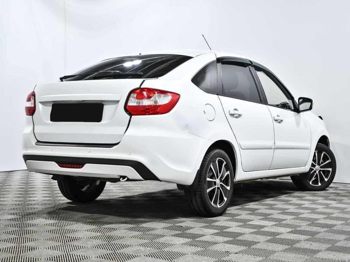 Lada (ВАЗ) Granta, 2018 - фото №4